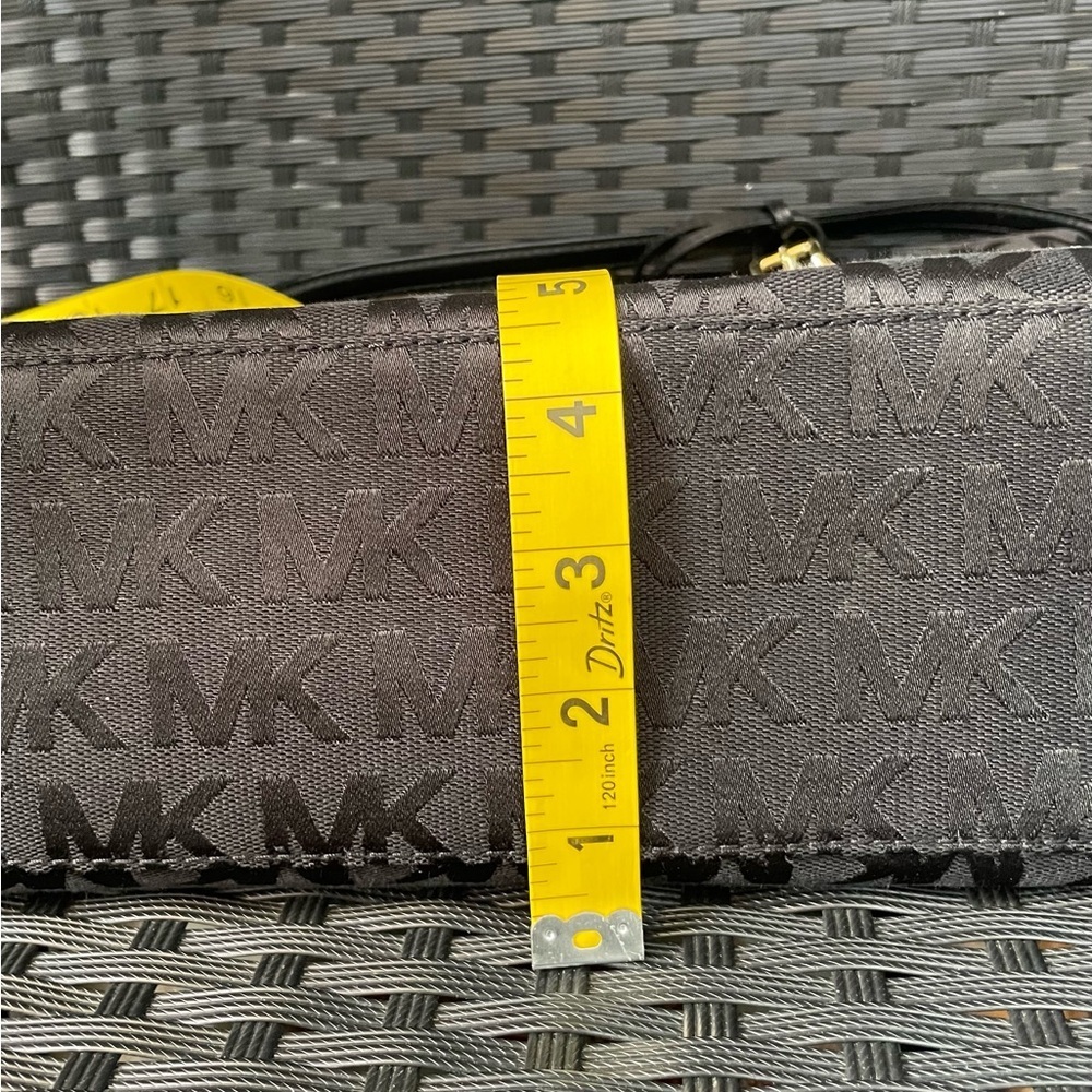 MICHAEL KORS BAG,Michael Kors Black Monogram Handbag - Picture 7 of 17